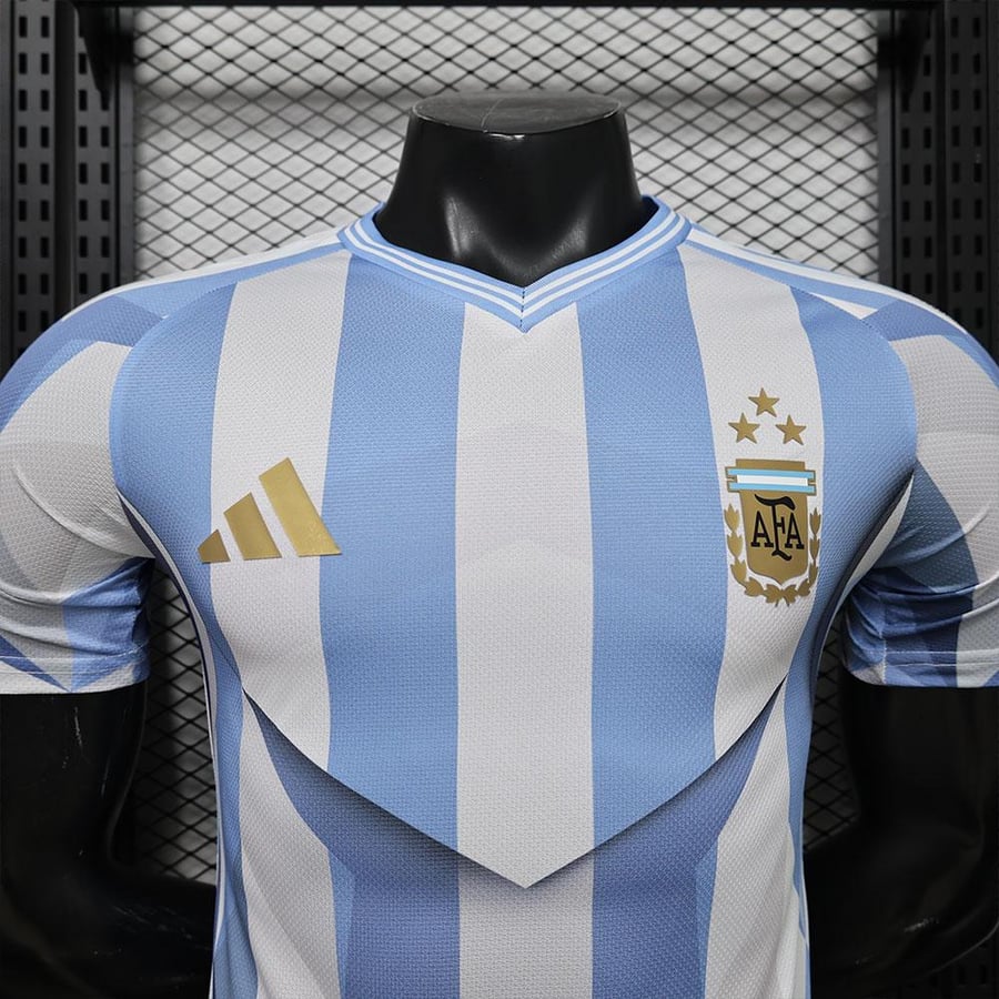 تيشيرت منتخب البرازتيشيرت منتخب الارجنتين نسخة إصدار محدود 2026يل الاساسي 2026