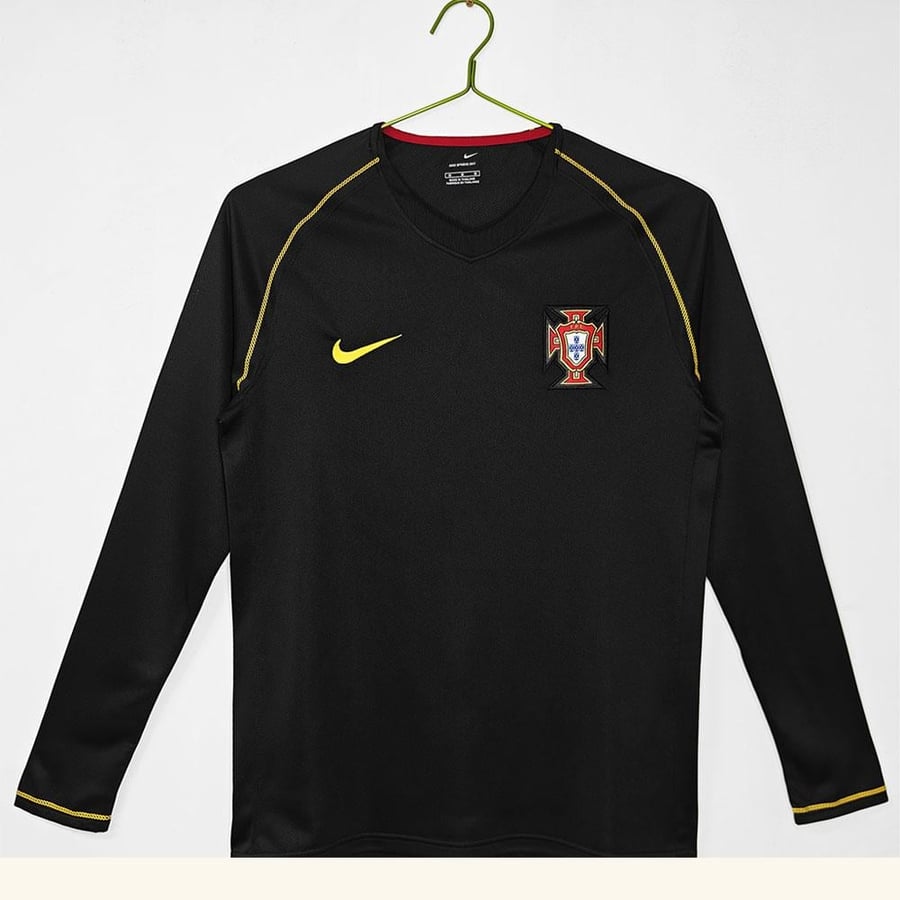 تيشيرت كلاسيك منتخب البرتغال 2006