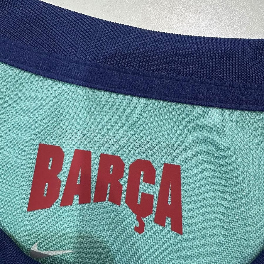 تيشيرت برشلونه الاحتياطي 27\26