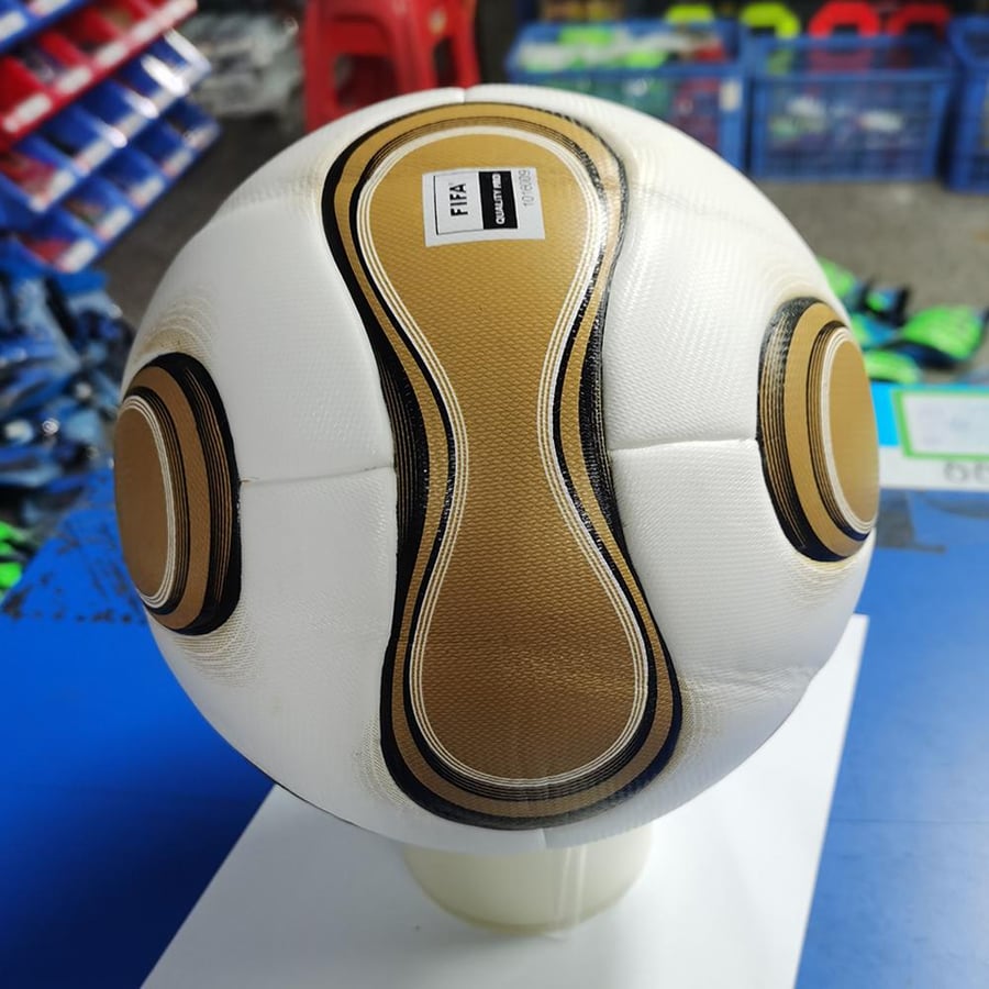 كرة أديداس تيمغايست برلين نهائي كأس العالم 2006 - Adidas +Teamgeist Berlin 2006 World Cup Final Ball