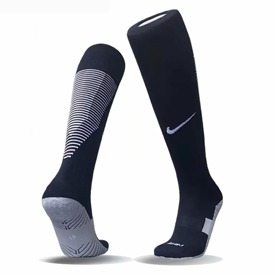 شراب رياضي طويل لكرة القدم - Nike