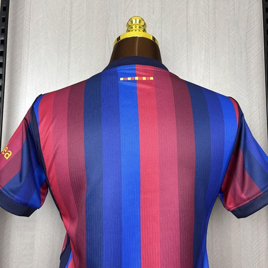 تيشيرت نسائي برشلونه الاساسي 27\26