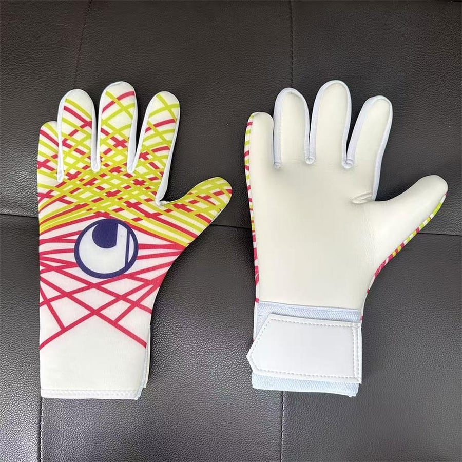 قفازات Uhlsport