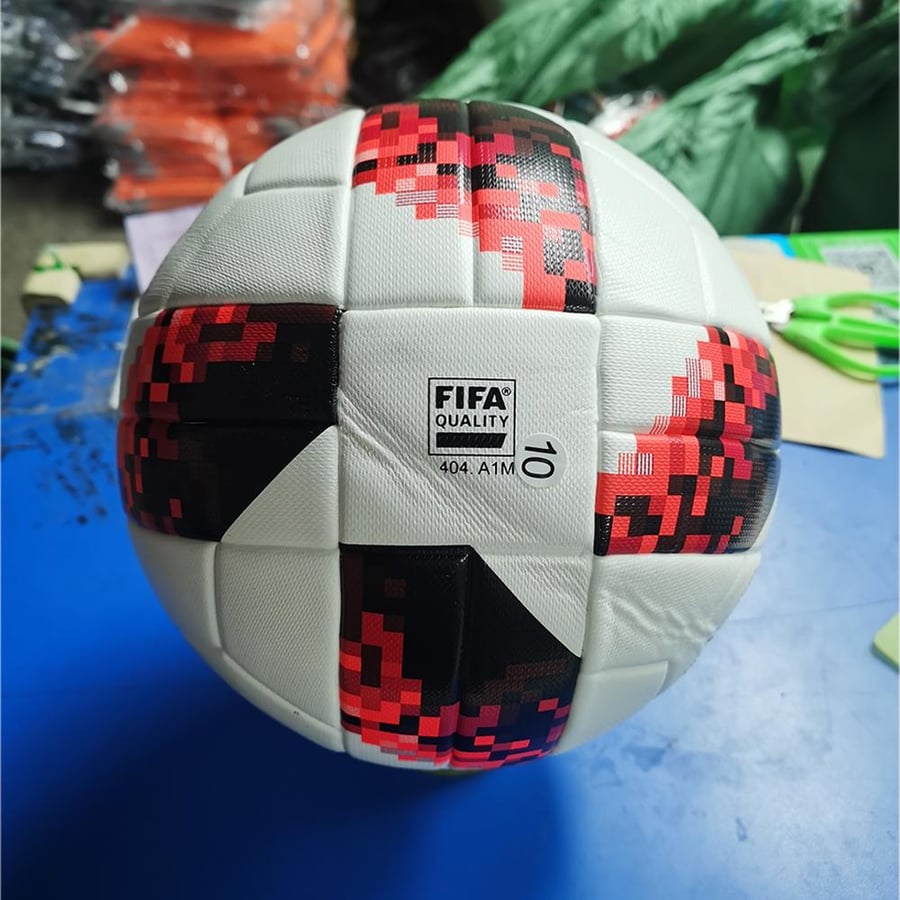 كرة أديداس تلستار ميتا كأس العالم روسيا 2018 - Adidas Telstar Mechta FIFA World Cup Russia 2018 Ball — خاصة بـ الأدوار الإقصائية من كأس العالم 2018.