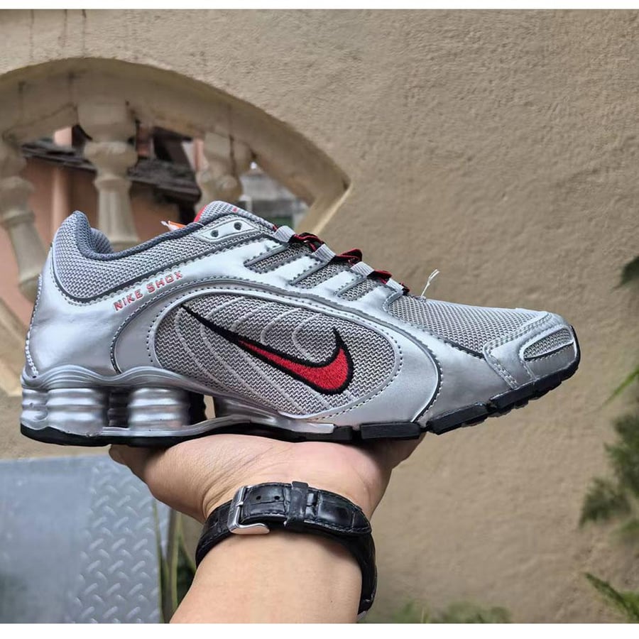 حذاء نايك شوكس - Nike Shox Black Shoes