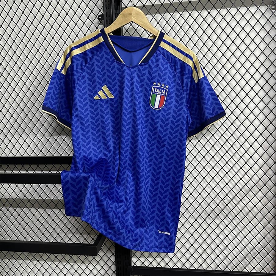 تيشيرت منتخب ايطاليا الاساسي 2026