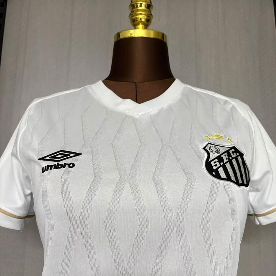 تيشيرت نسائي سانتوس الاساسي 27\26