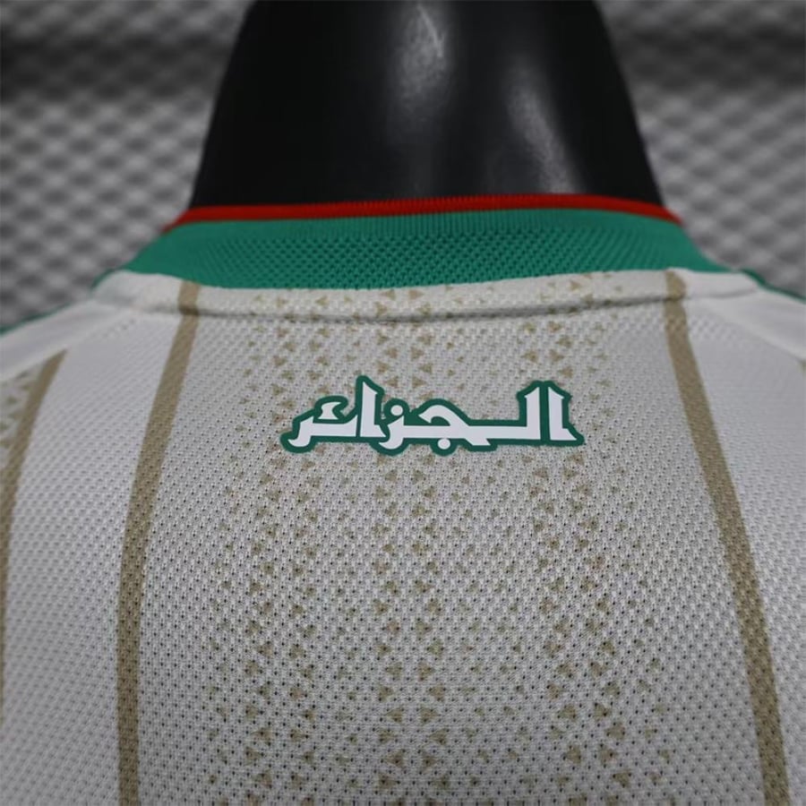 تيشيرت منتخب الجزائر الاساسي 2026