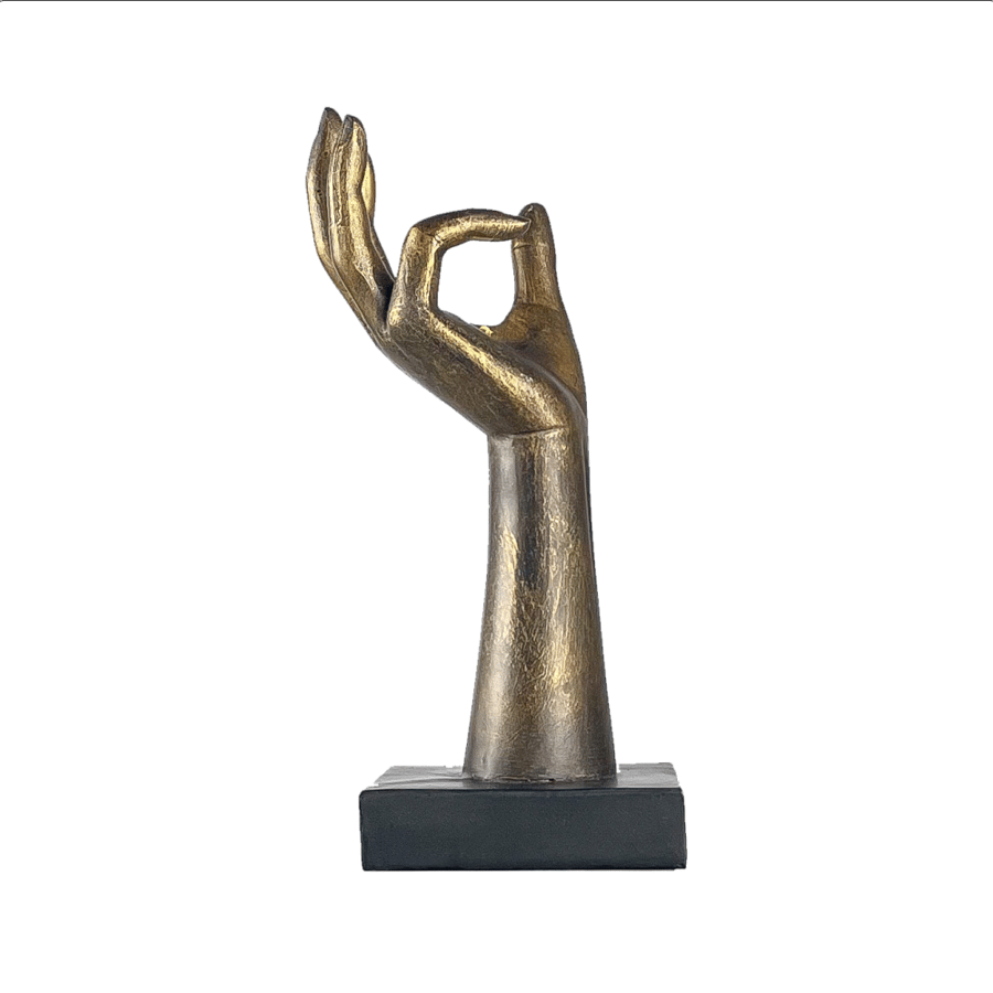 قاعدة يد مطلية بماء الذهب