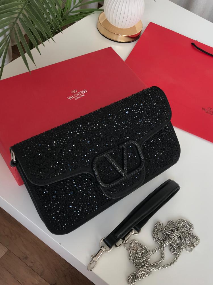Valentine's Day high quality with its accessories