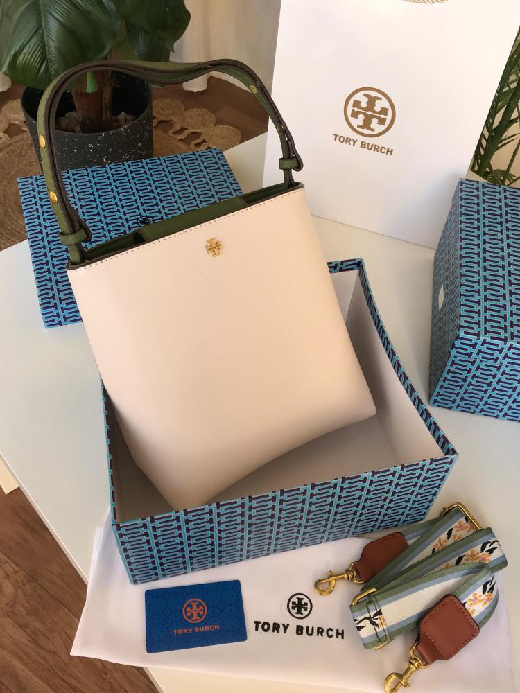 Tory Burch bag, high quality, with accessories