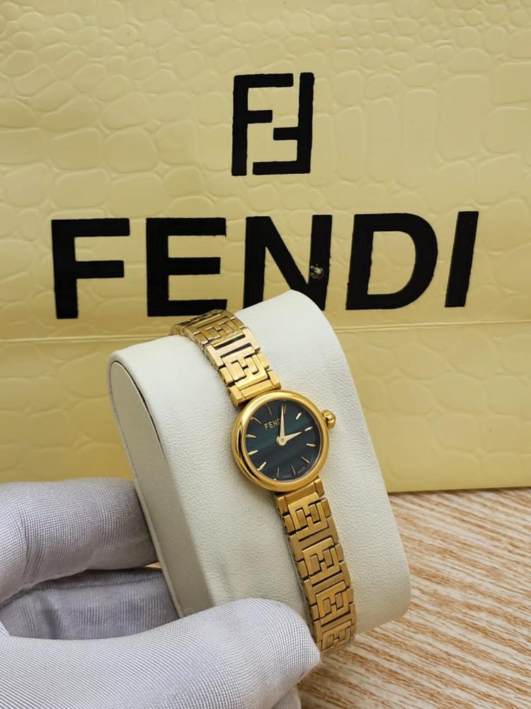 Fendi women's watch small size first grade