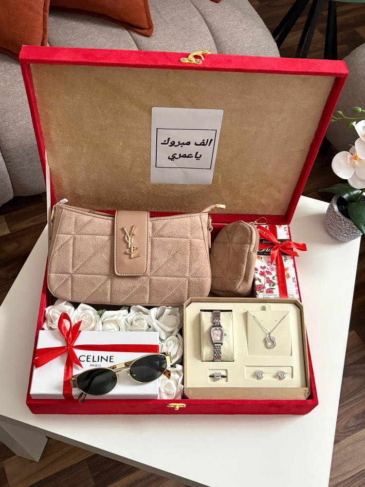 طقم نسائي راقي هدايا نسائية