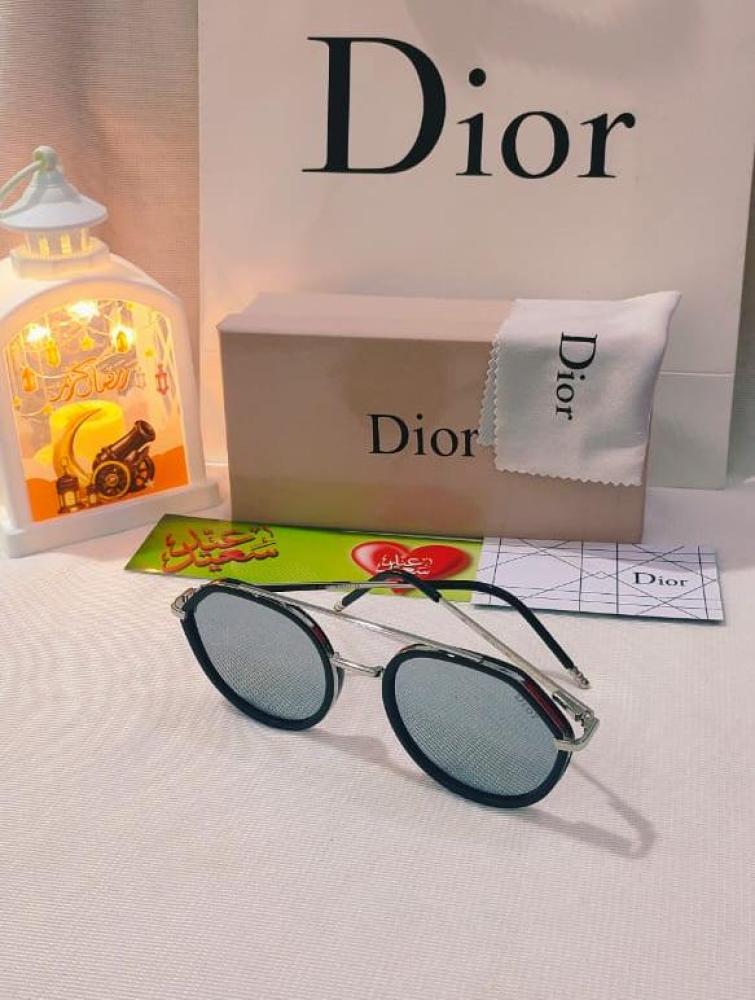 Dior glasses with its accessories