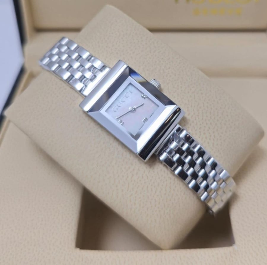 Gucci women's watch, high quality, first class
