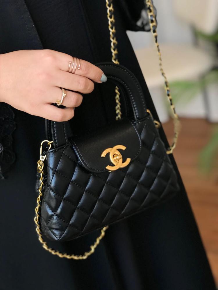 Chanel bag with its accessories