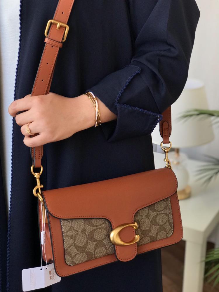 Coach bag, high quality, with its accessories