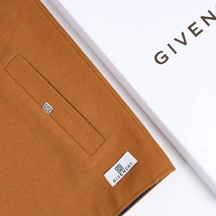 Sederir Givenchy fabric velvet