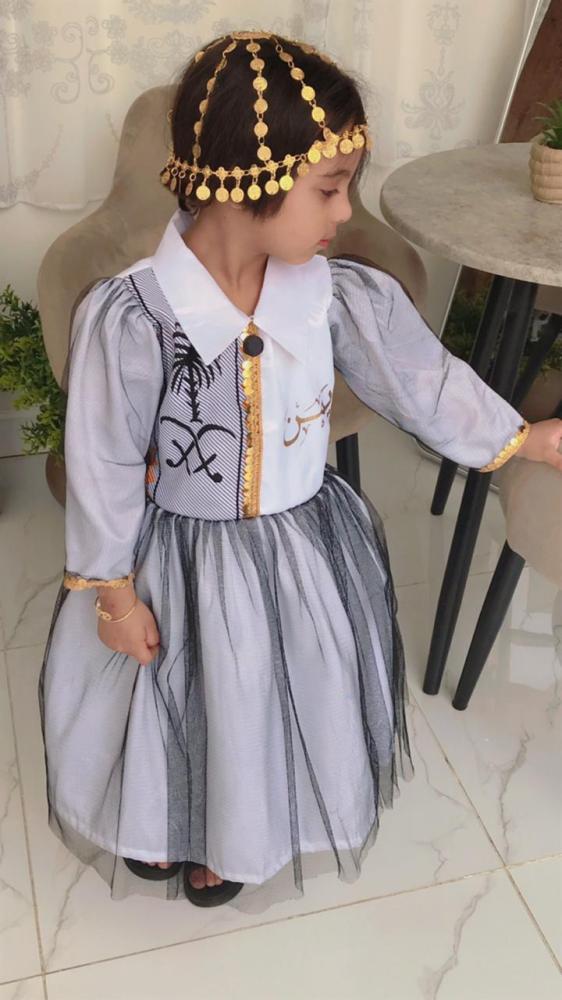 Girls' dress for Founding Day