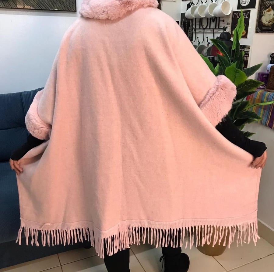 Winter luxury shawl