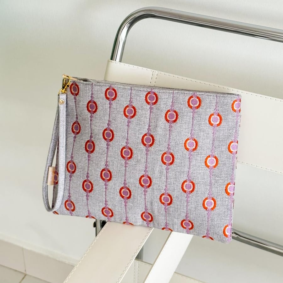 Circles Pouch (P6) - Smaller size