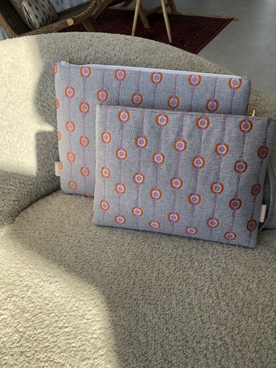 Circles Pouch (P6) - Smaller size