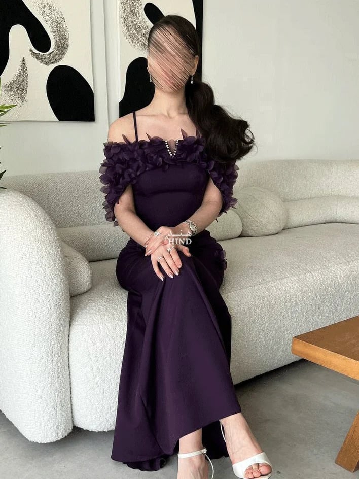 Off-shoulder velvet dress 1048