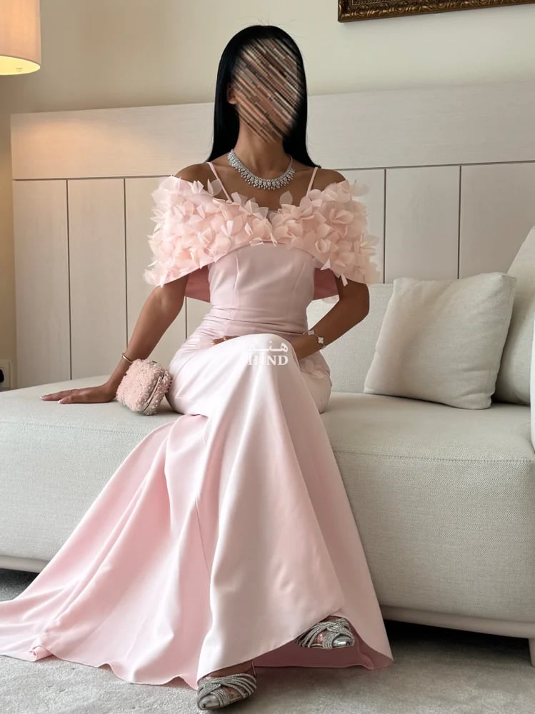 Off-shoulder velvet dress 1048