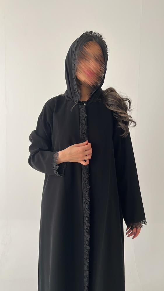 عباية بيدَاء