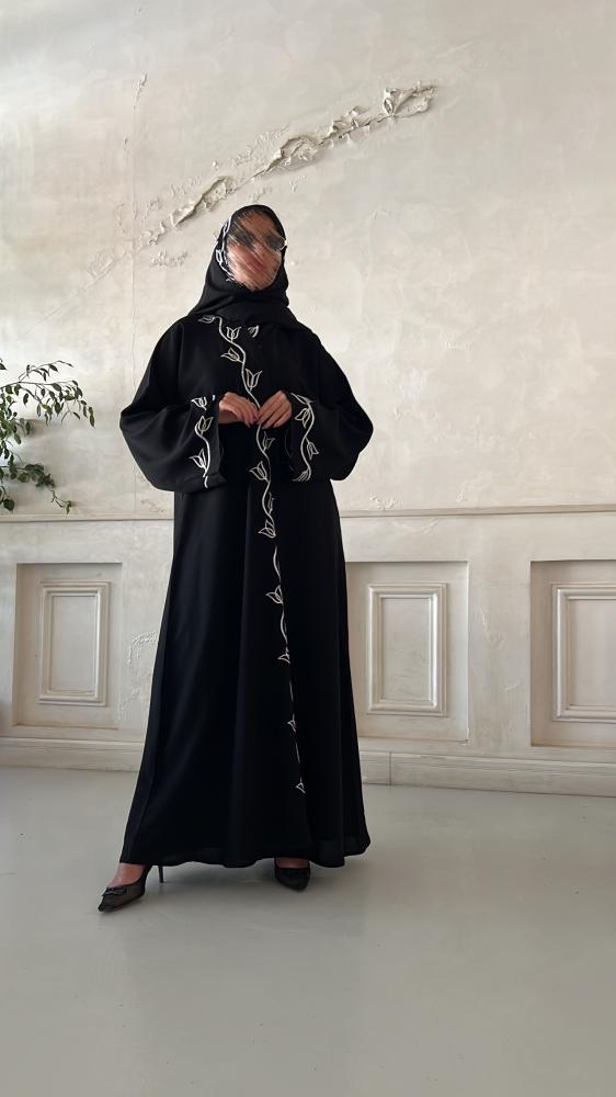 عباية حُسْن
