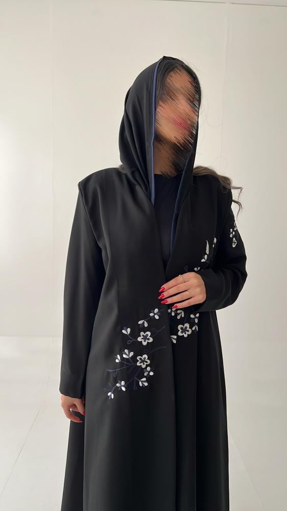 عباية غَزَل