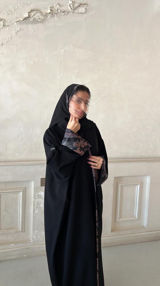 عباية ثُريا