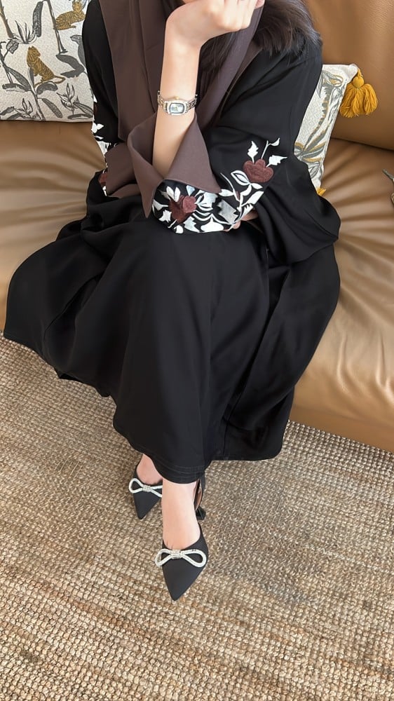 عباية هِبَة