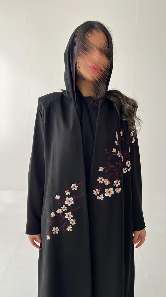 عباية غَزَل