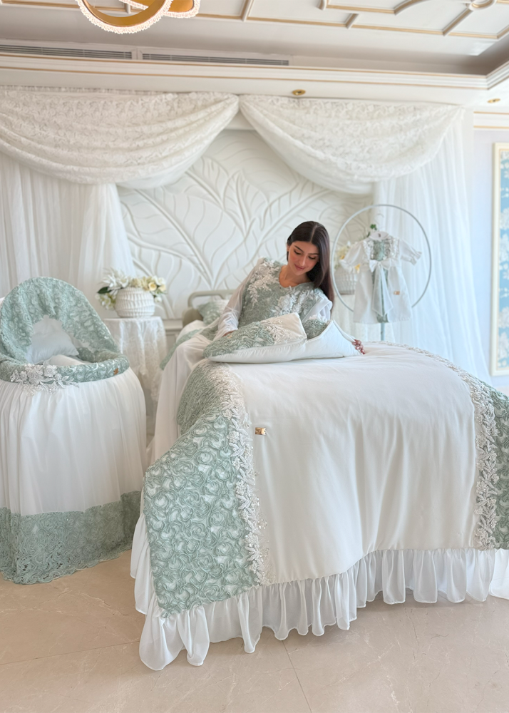 elegant tiffany cover
