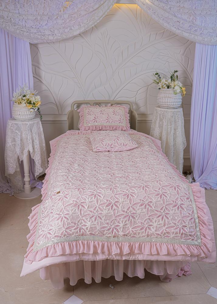 Pinky classic cover