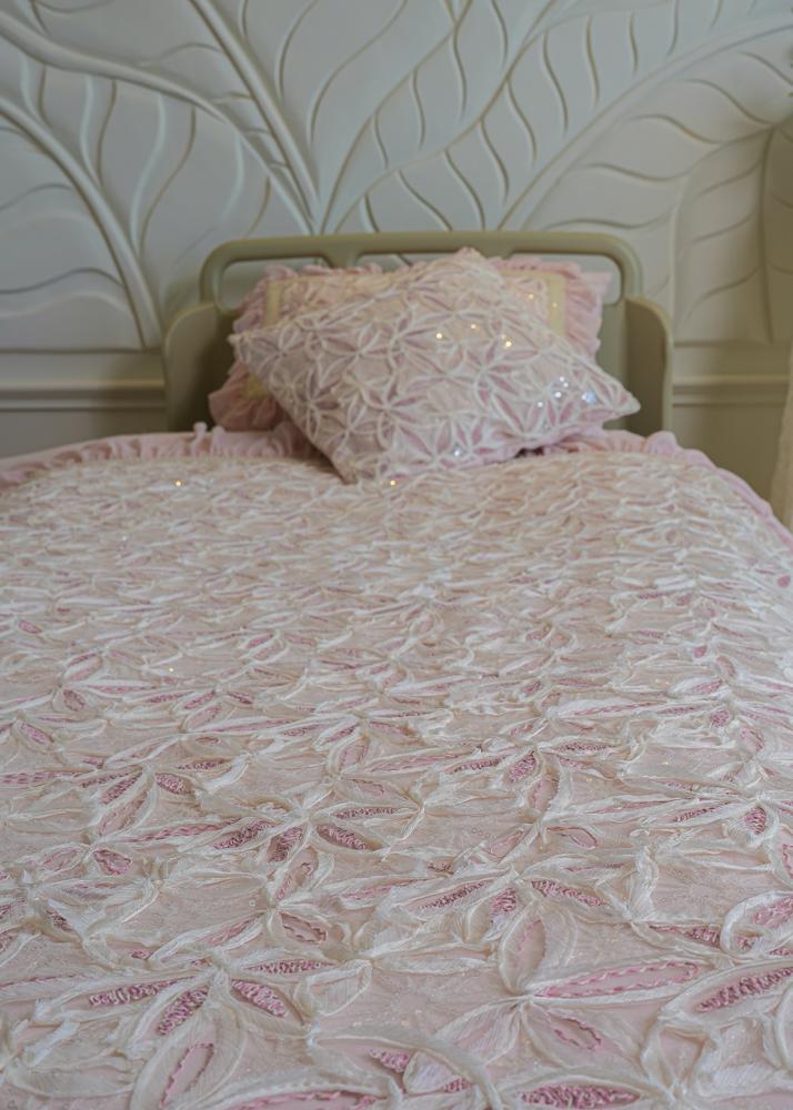 Pinky classic cover