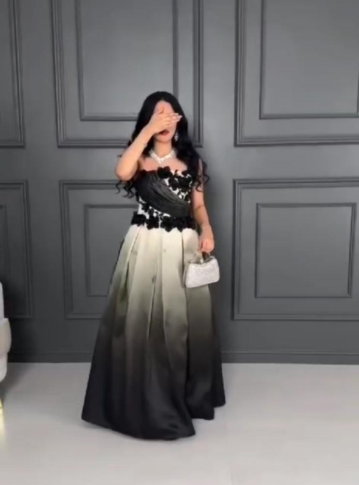 فستان ميكاود
