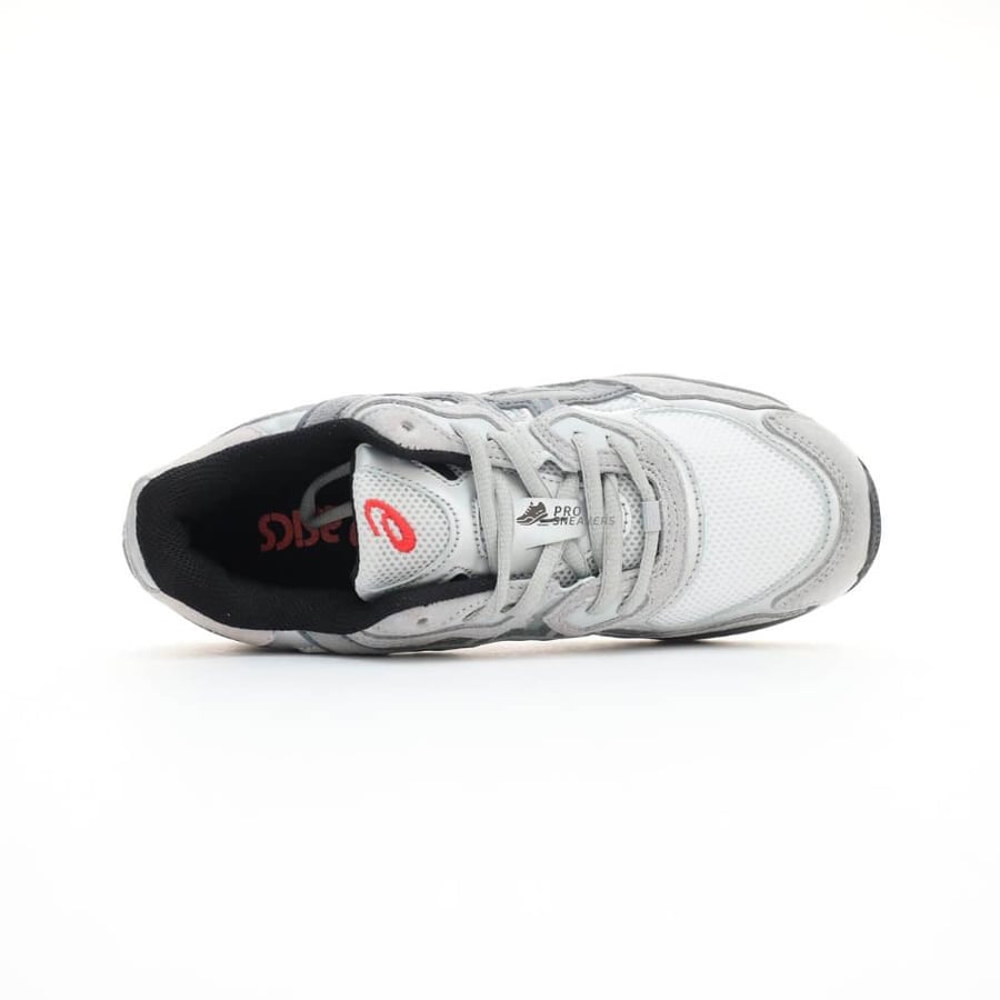 حذاء أسكس جل-NYC أبيض × فضي × رمادي ASICS GEL-NYC “White / Pure Silver / Graphite Grey