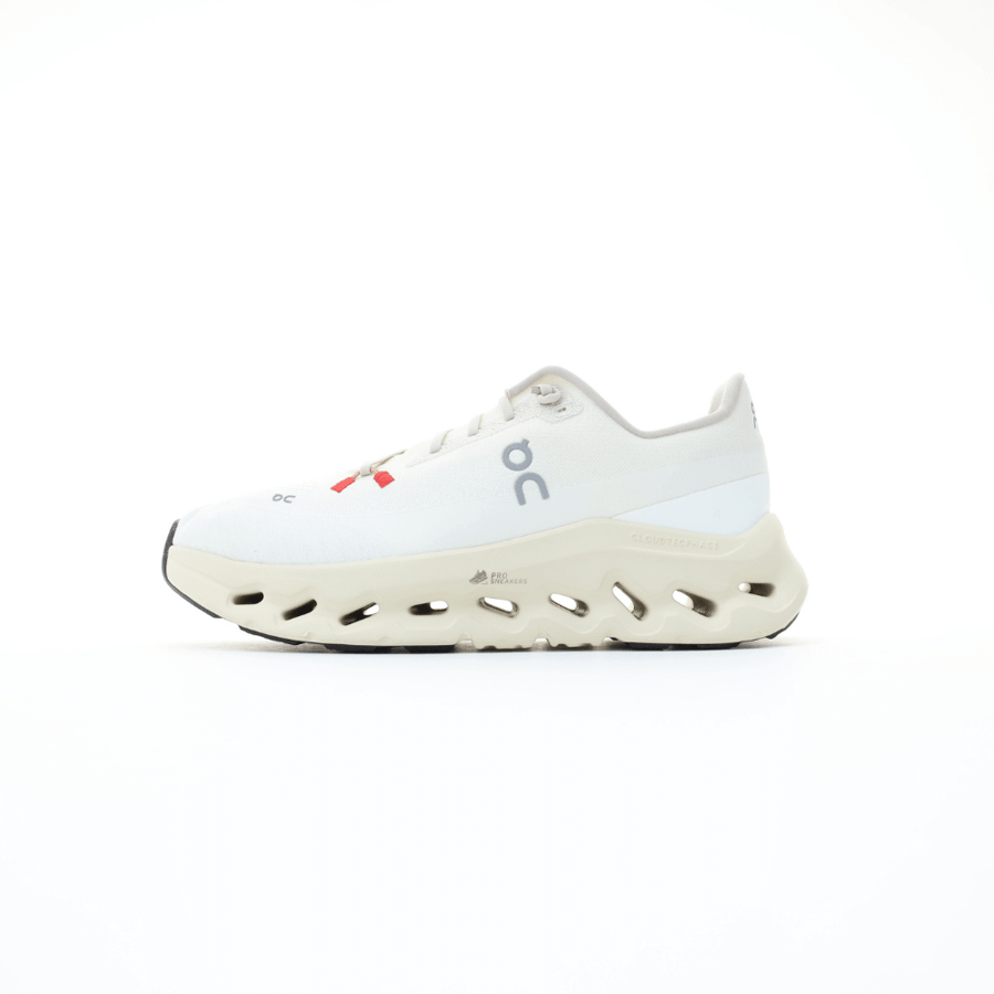 On Cloudtilt Sand Cream Sneakers
