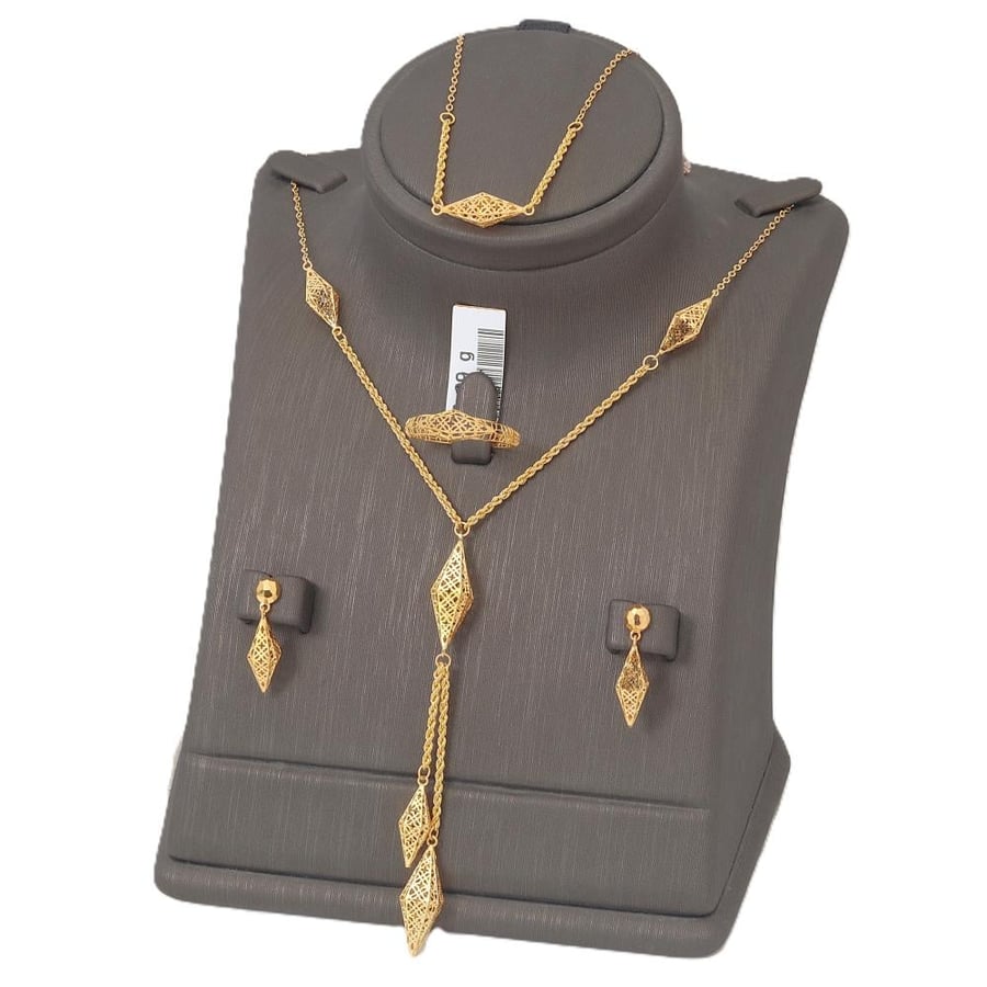 طقم ذهب ملفت عيار 21