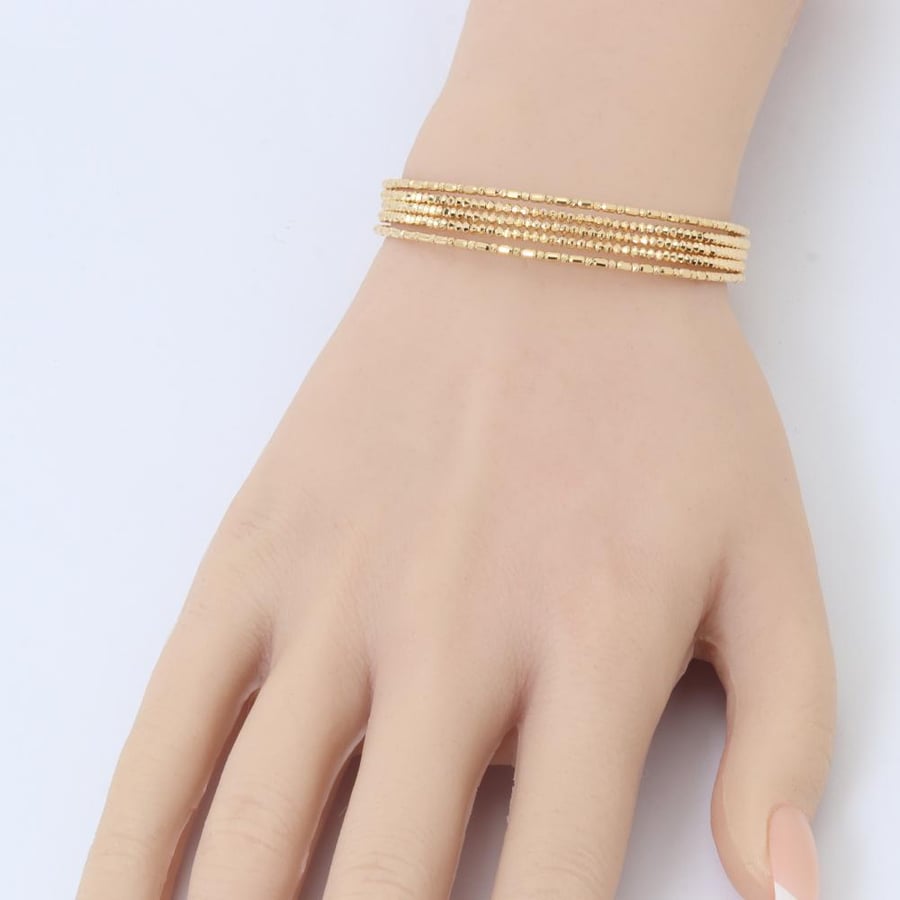 سوارة ذهب فاخرة