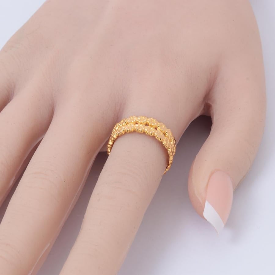 سوارة + خاتم ذهب عصرية عيار 21