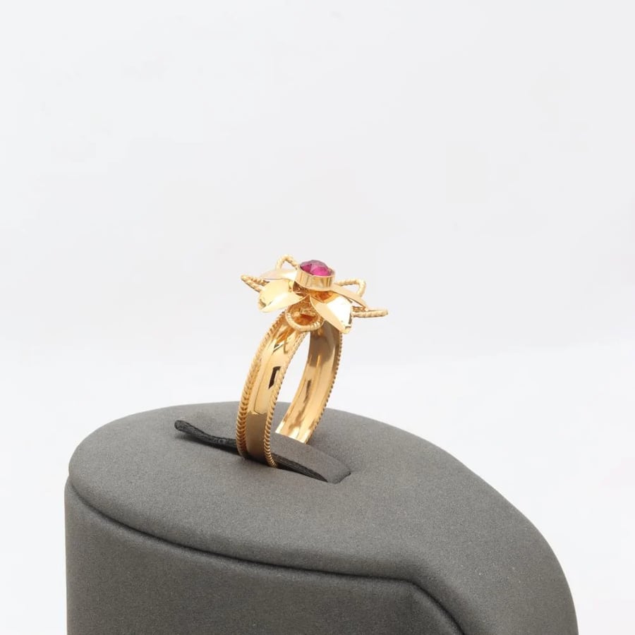 خاتم ذهب زهرة عيار 21