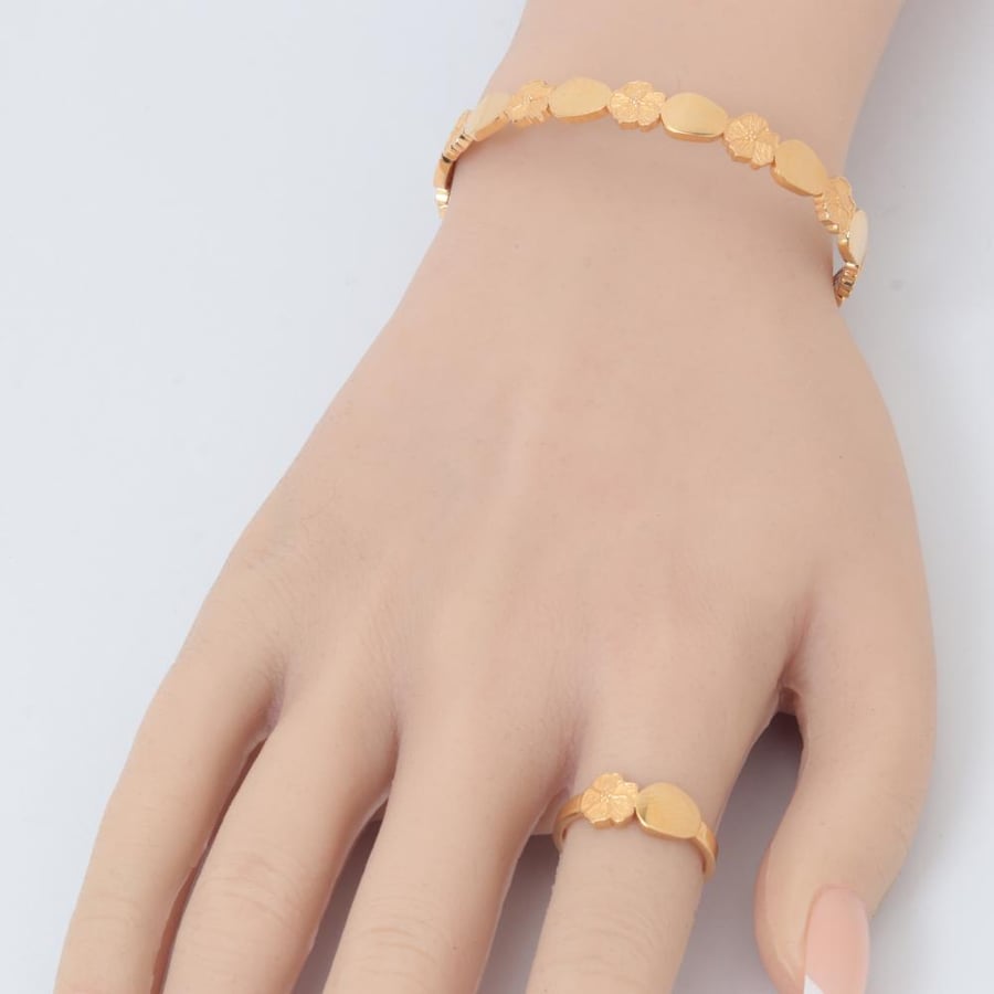 سوارة + خاتم ذهب فاخرة عيار 21