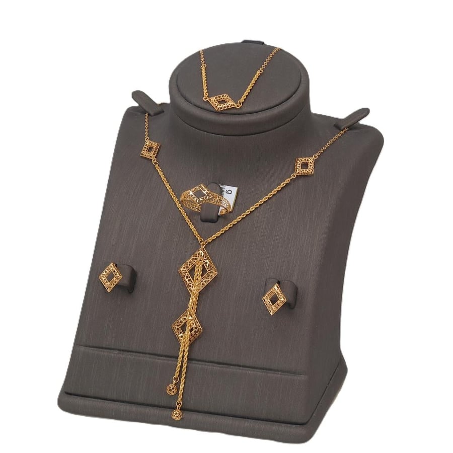 طقم ذهب ملفت عيار 21