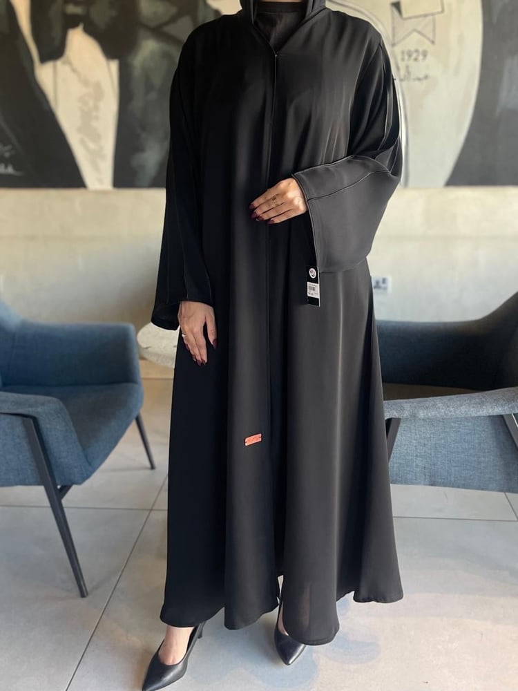 عبايه كلوش
