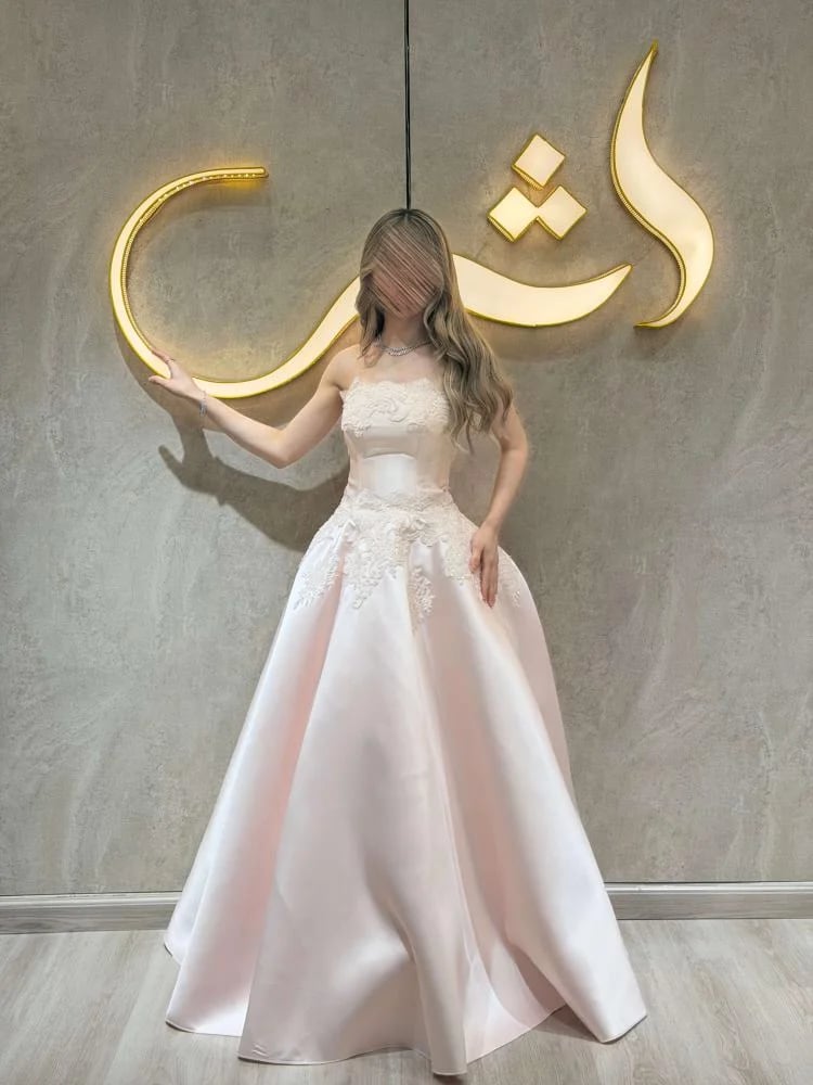 فستان وردي مطرز تفته كلوش - فستان هالي