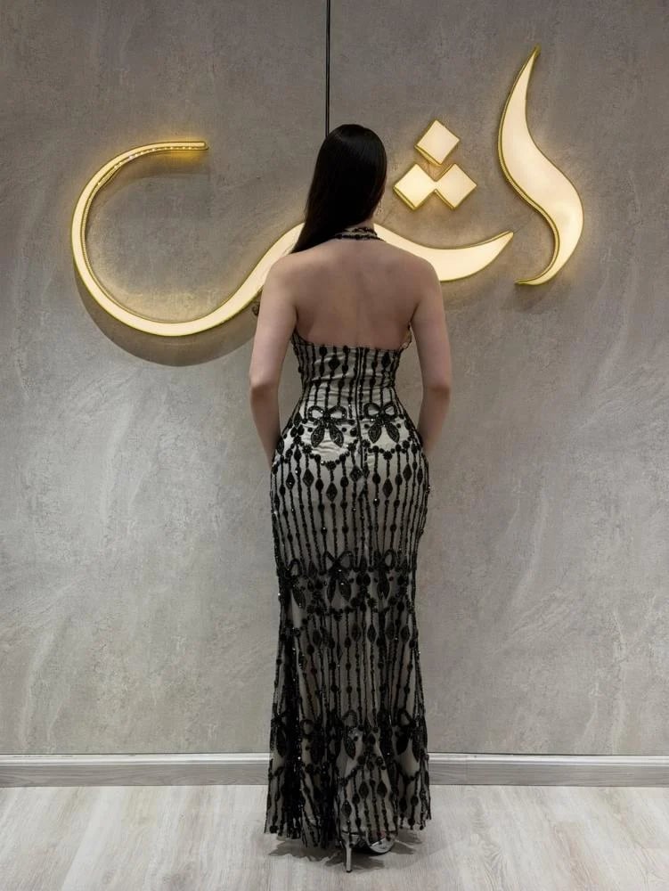 فستان روفان / فخامة الأسود تلتقي بنعومة البيج