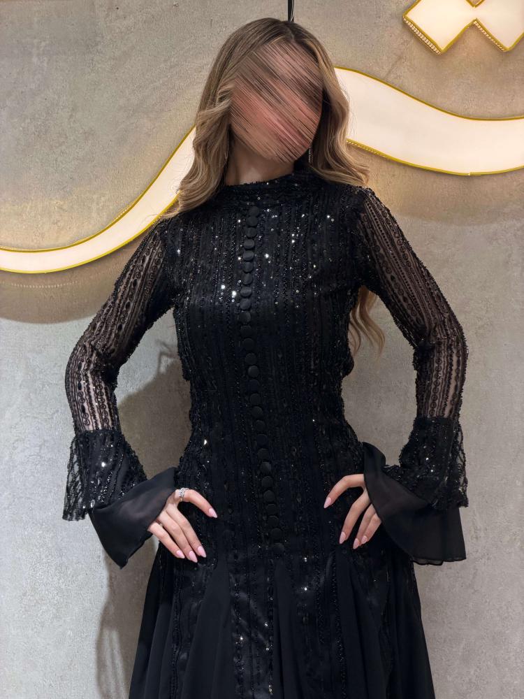 فستان اليس / سحر الأسود ينساب بنعومة الشيفون
